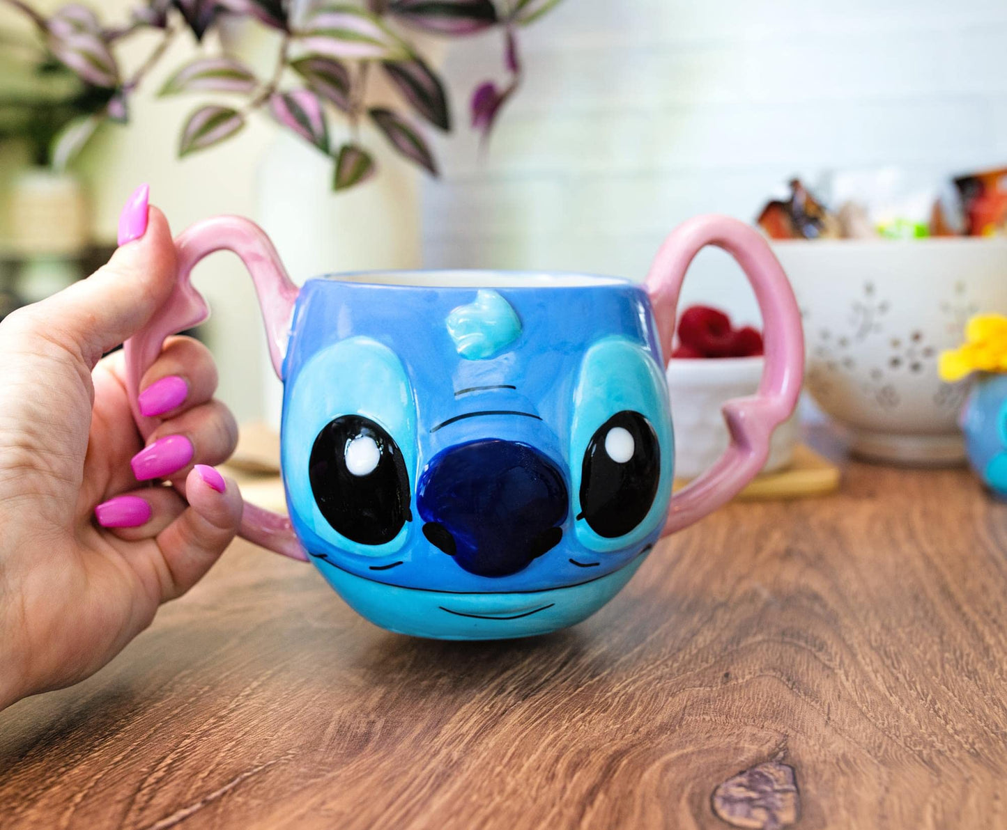 Silver Buffalo Disney Caneca de cerâmica esculpida 3D com rosto Lilo & Stitch Stitch, 473 ml